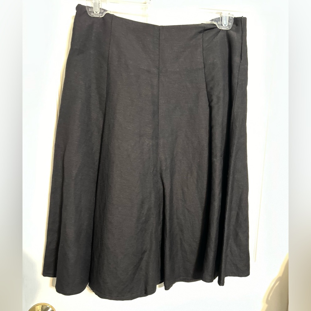 Larry Levine skirt size 4